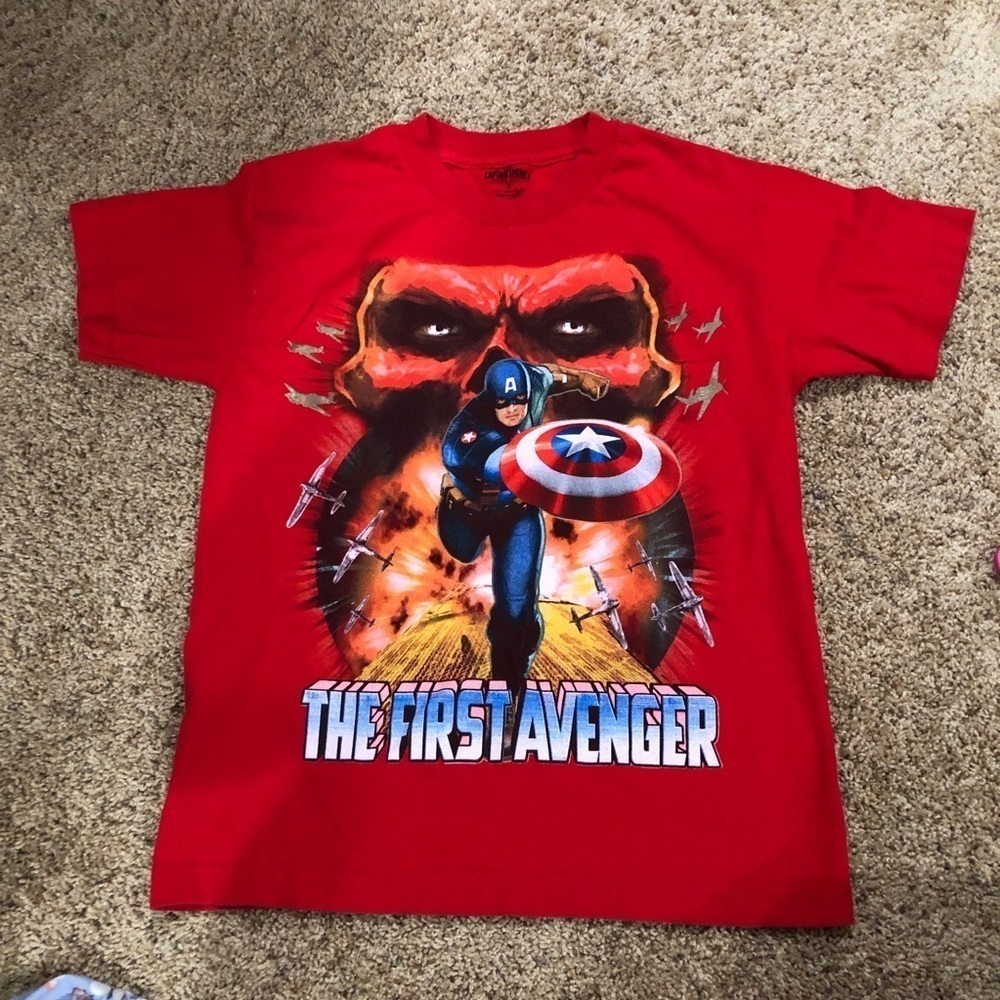 Captain America/ The First Avenger/ Boys / size 8
